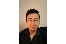 tile_fit_Headshot_1 RS